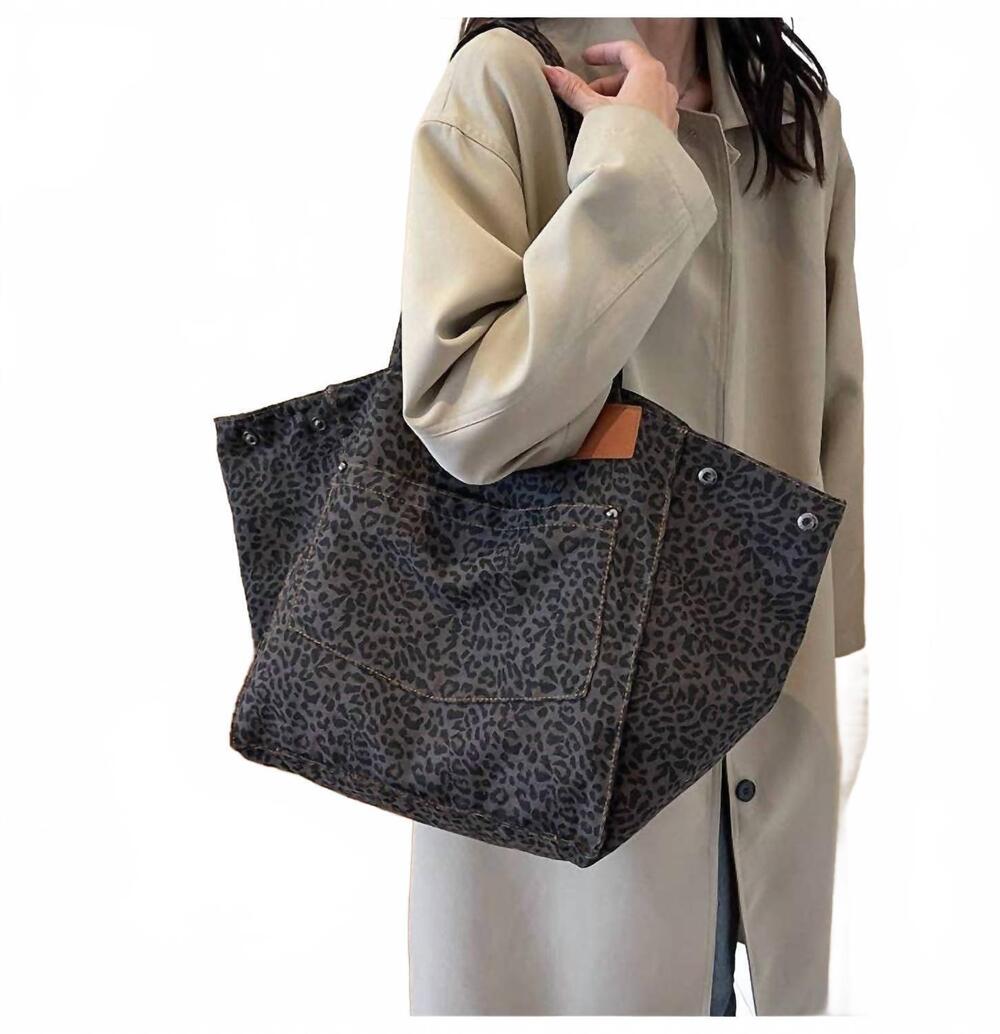 NEW DIPPED SHOP leopard print slouchy shoulder tote bag in black